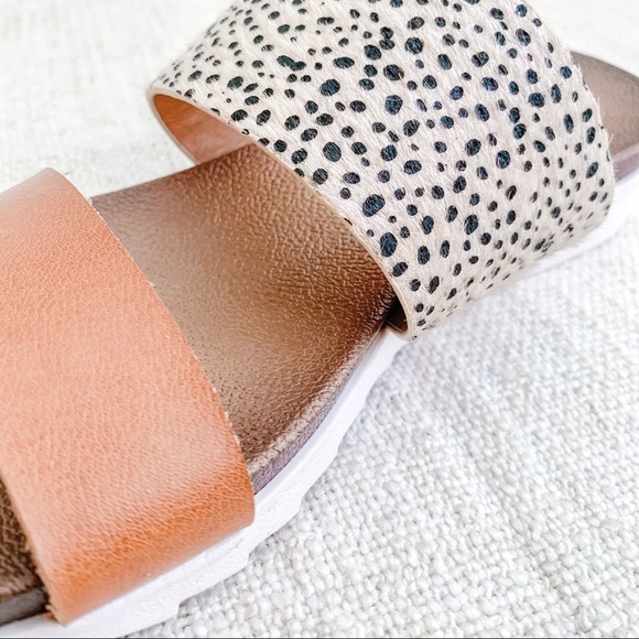 NBW DIRTY LAUNDRY Sandals - Picture 12 of 12